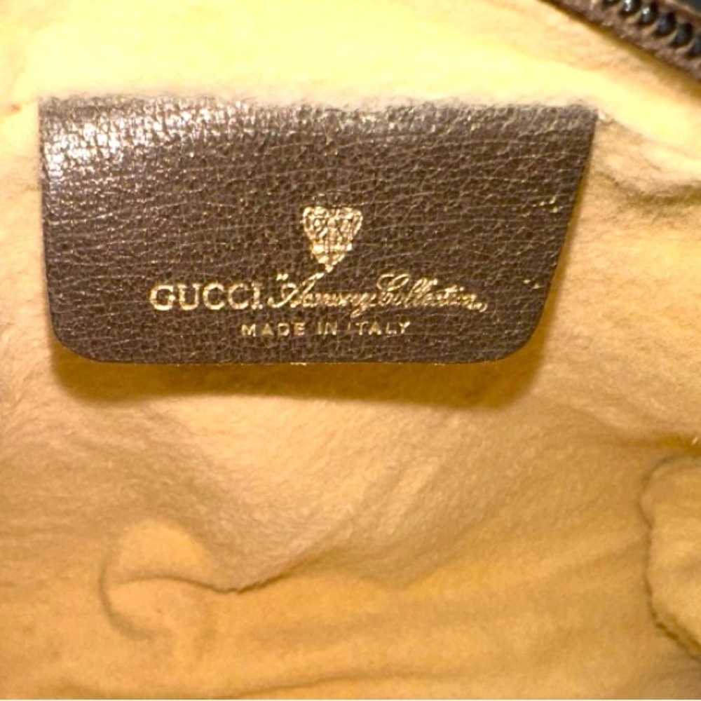 Gucci Clutch - Picture 6 of 7